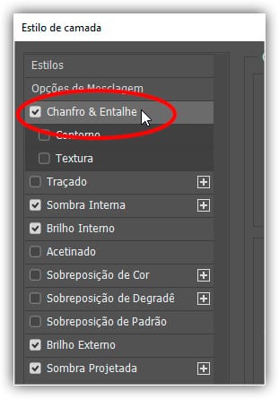 Clique diretamente nas palavras “Chanfro & Entalhe” no menu à esquerda da caixa de diálogo Estilo de Camada.