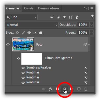 Clicando no ícone Nova camada de preenchimento ou ajuste.