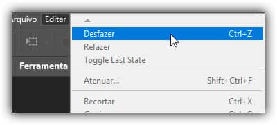Indo em Editar> Desfazer.