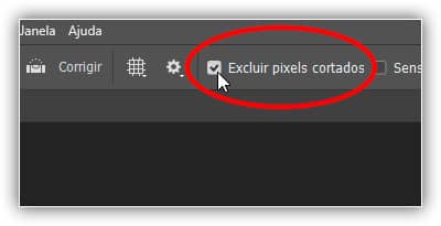 A opção Excluir pixels recortados.