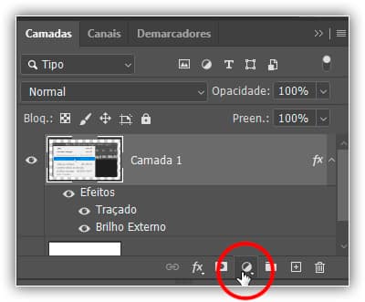 Clicando no ícone "Nova camada de preenchimento ou ajuste".