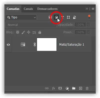 Filtrando o painel Camadas para mostrar apenas as camadas de ajuste.