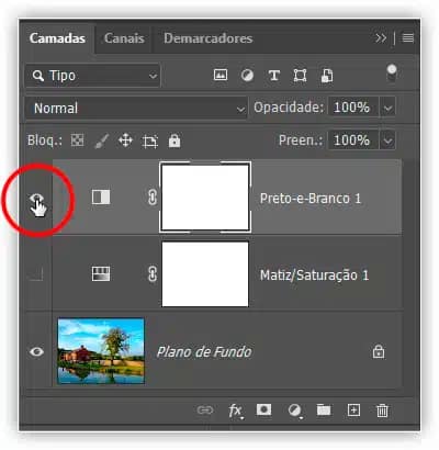 Desativando a camada de ajuste Matiz/Saturação e, em seguida, ativando a camada de ajuste Black & White.