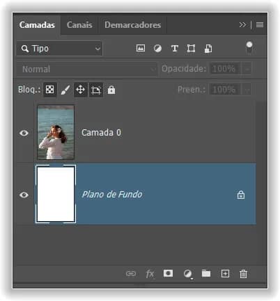 O painel Camada mostrando a nova camada Plano de Fundo.