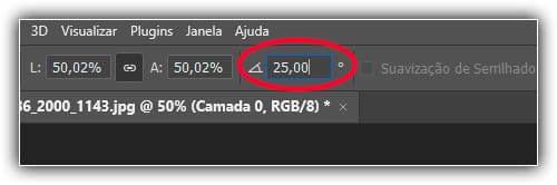 Inserir um ângulo de rotação manualmente na Barra de opções.