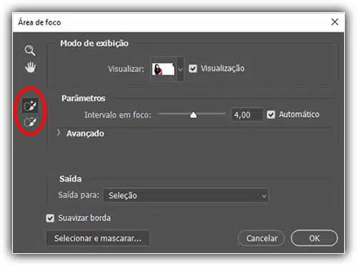A ferramenta Zoom (para zoom) e a ferramenta Mão (para rolagem) são encontradas no canto superior esquerdo.