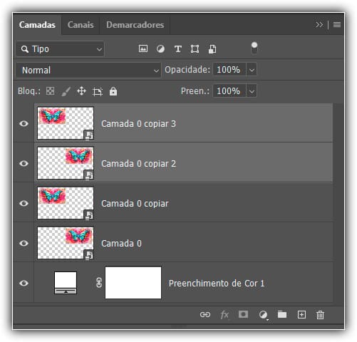 Pressionando Ctrl+J (Win) / Command+J (Mac) para copiar os objetos inteligentes.