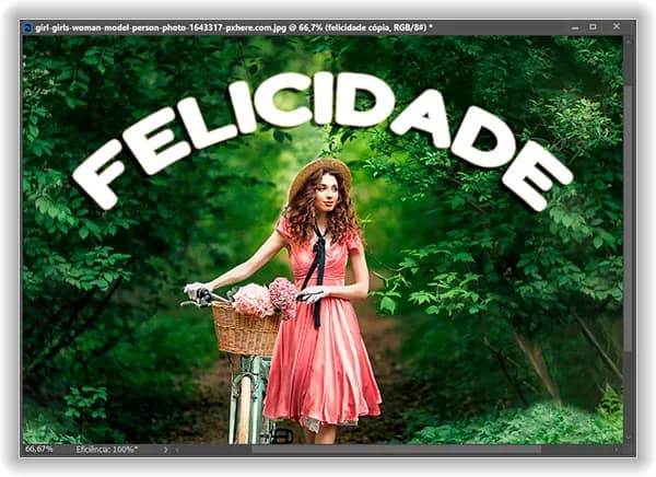 O mesmo texto, mas com alguns efeitos de camada adicionados.