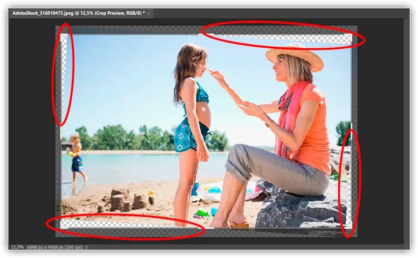 O corte maior que o Photoshop sugere com o Content-Aware ativado.