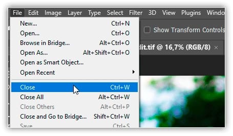 Indo para Arquivo > Fechar.
