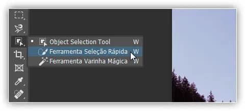 Selecionando a Ferramenta de Seleção Rápida na barra de ferramentas.