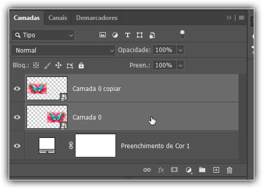 Selecionando ambos os objetos inteligentes.