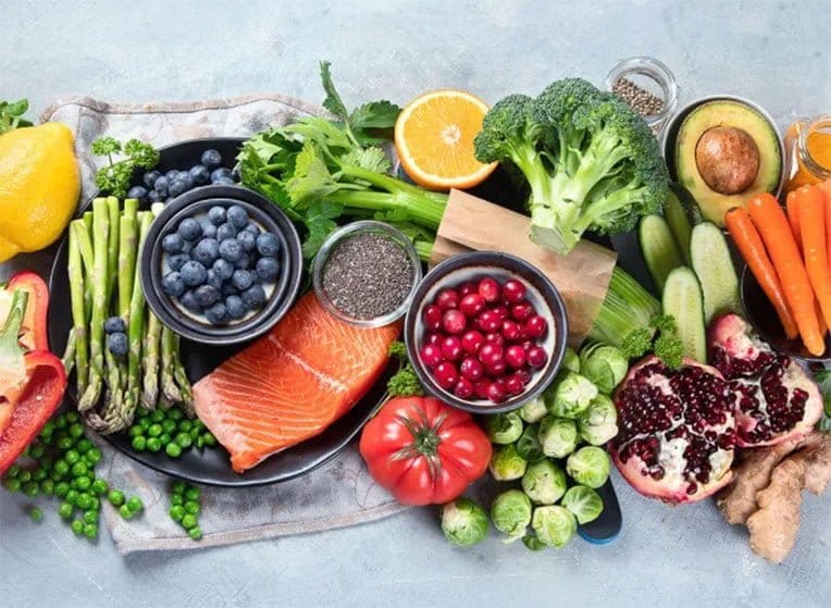 Uma dieta equilibrada e rica em nutrientes é a sua melhor aposta