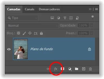 Camada de plano de fundo com ação no Photoshop