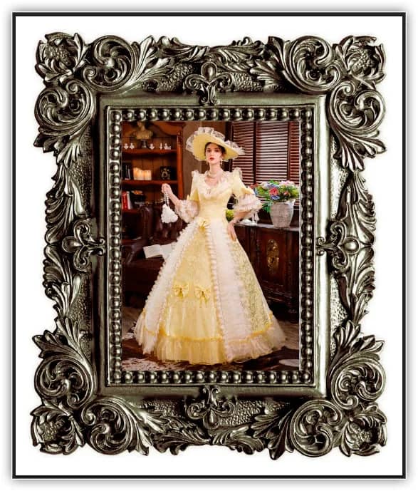 A área dentro da moldura foi finalmente apagada, revelando a foto abaixo.