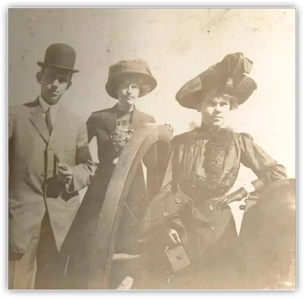 A imagem agora aparece com destaques mais brilhantes depois de alterar o modo de mesclagem da camada de ajuste para Tela.