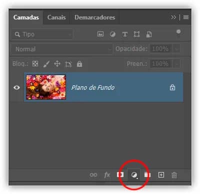 Clicar no ícone Nova Camada de Preenchimento ou Ajuste.