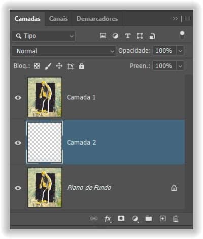 A nova camada aparece abaixo da camada que foi selecionada anteriormente.