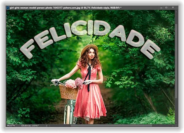 O valor de Preenchimento tornou o texto parcialmente transparente, mas não teve efeito nos estilos de camada.