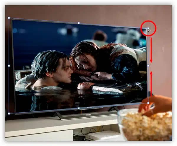 Use o modo de transformação "Perspectiva" para corrigir quaisquer problemas de perspectiva entre as duas imagens.