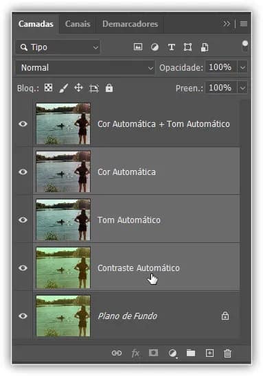 Clique em uma camada indesejada, segure Ctrl (Win) / Command (Mac) e clique nas outras.