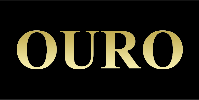 O texto foi colorido com o gradiente dourado. Efeito de texto dourado no Photoshop